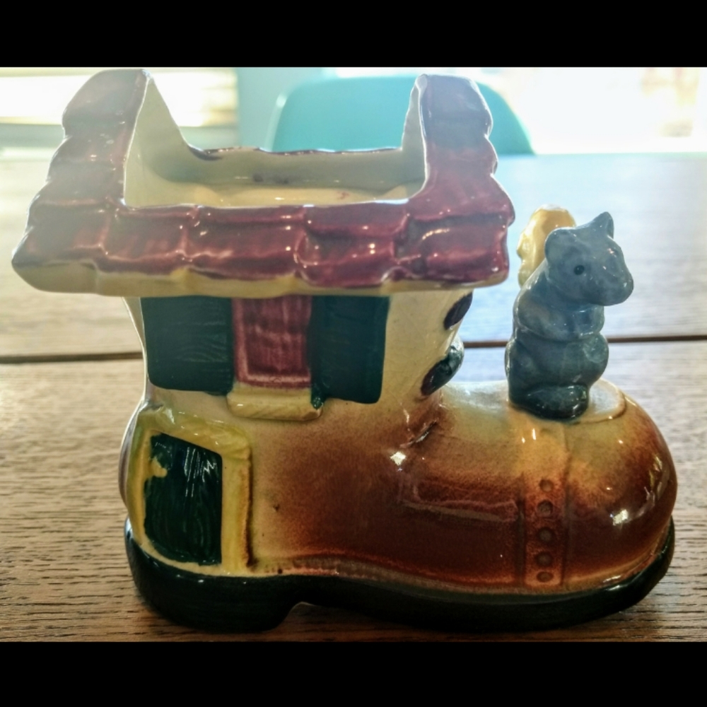 Vintage Squirrel Boot Planter